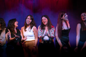 Grupo de Cantantes del coro Modern Choir